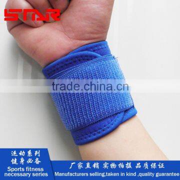 FDA Approved Adjustable Neoprene+Elastic Loop and Hook Wrist Wraps/Wrist Brace for Sport Use photo-4