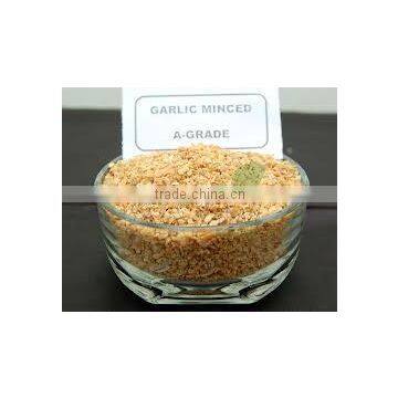 Dehydrated Garlic minced