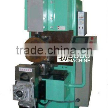 Automatic car brake shoe welding machine