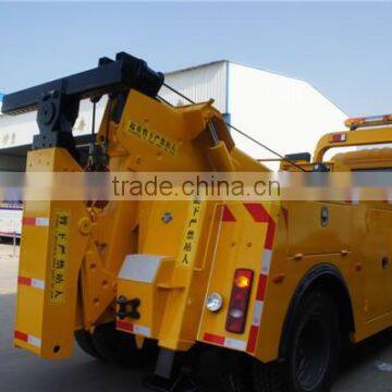 China New Dongfeng 6 Wheels Euro4 Wrecker Truck photo-4