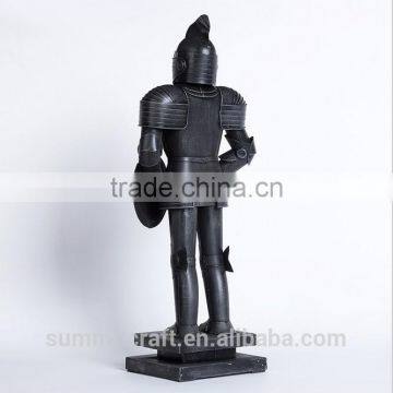 Wholesale Vintage Metal Knight Statue Bar Decor photo-2