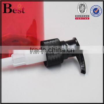 2017 China Wholesaler 500ml Plastic Spray Bottle Red Plastic Spray Bottle Square Shoulder Plastic Spray Bottle With Black Pump photo-4