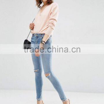 OEM Service Sales Winter Comfortable Cotton Jeans Pent Stonewash Shredded Knees for Lady photo-5