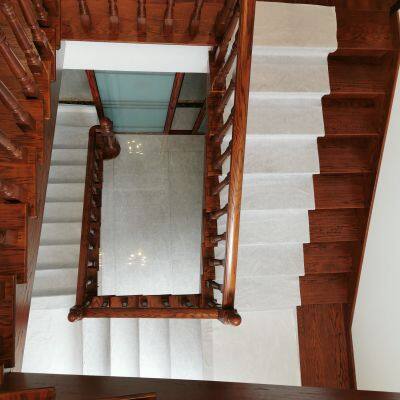 Рулон тканью для мебели из полиэстера с адгезивной поверхностью