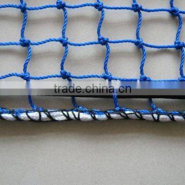 PE Knotted Cargo Net With Bungee Cord photo-2