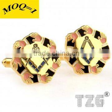 TZG04968 Character Cufflink