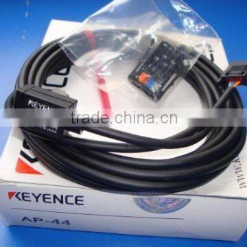 NEW KEYENCE AP-44 Photoelectric Switch