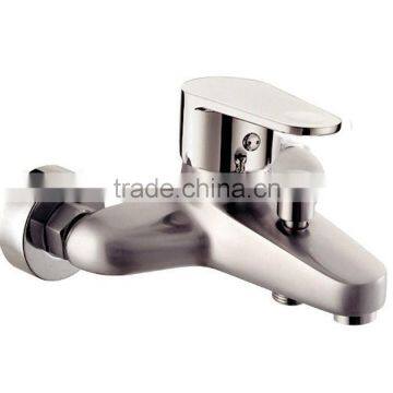 Good reputation one piece bathroom standard cheap bathtub faucet