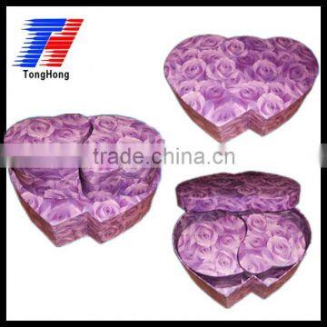 purple heart-shaped cardboard gift box