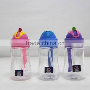 Tritan plastic water bottle with straw