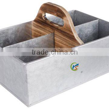 Galvanized Steel Planter with Wood Handle