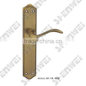 41-14 AEB brass door handle on plate