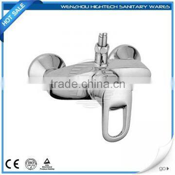 China high quality low price shower bathtub faucets