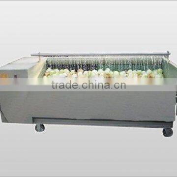 Onion peeling machine