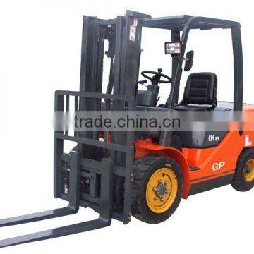 2.5t diesel forklift truck