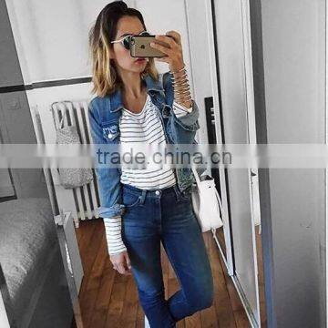 2017 New Casual Fitted Deep Blue Jeans Jacket Washed Embroidery Jacket for Girls photo-3