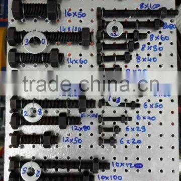 Grade 8.8 DIN931 DIN934 Carbon Steel Bolt and Nut photo-4