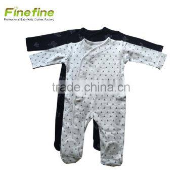 Long-Sleeved Cotton Baby Clothes One Piece Winter Design Smocked Baby Romper