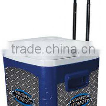 USA Made Igloo Ice Cube 60 Roller Cooler - 60 Quarts (90 Can Capacity), Features Wheels and Telescopic Handle photo-3