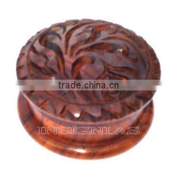 Hand made carved shisham wood tobacco grinder