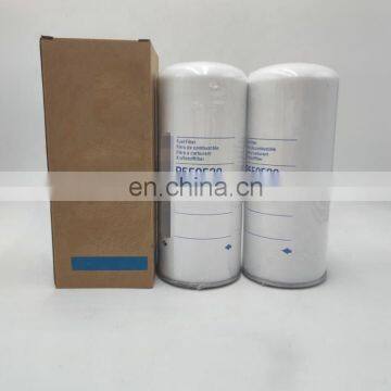 excavator Diesel Heavy Duty Engine oil filter P550529