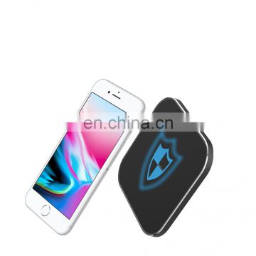 Customized LOGO Mobile Power Fast Charging Qi Wireless Charger With LED Light Universal Fantasy Wireless Charger