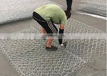 Galvanized Steel Wire Chicken Cage Wove Wire Mesh Hexagonal Wire Mesh photo-3