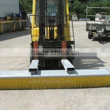 Forklift attachment brush for road truck with high quality