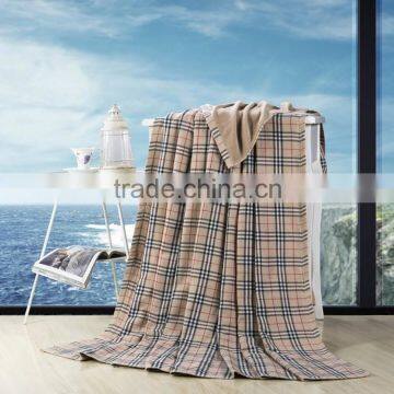 Hot sale camel modern style breathable 100% cotton personalized plaid terry blanket