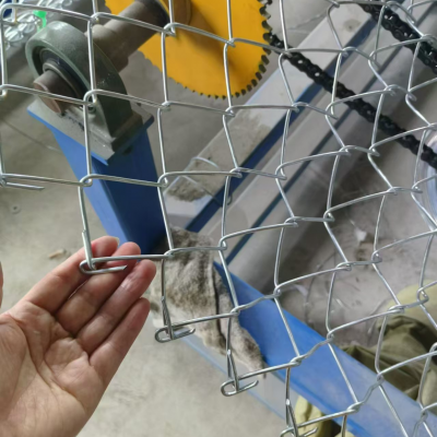 PVC-beschichteter schwarzer Kettenzaun für dekorativen und langlebigen Außengebrauch