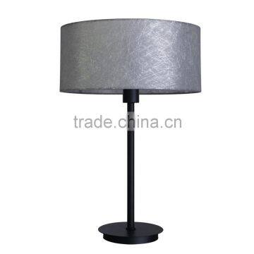 new products 2016 table lamp(Lampe de bureau/La lampara) in ebony bronze finish with twisted silver fabric lamp shade