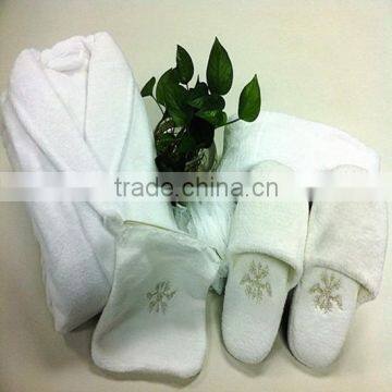 White towelling spa bath robe gift set