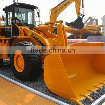 LiuGong Wheel Loader 2.7-4.0M3 Bucket For CLG855 Wheel Loader , Log Grapple/Grass Grapple/Snow Plow/Pallet Fork For CLG855