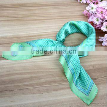 2016 Good Penetration 100% Screen Print Silk Handkerchief