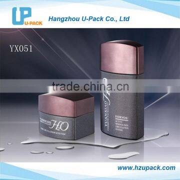 Logo Printed Frosted Black Glass Bottle and Jar Luxury Cosmetic Packaging, Screen Printing Cosmetic Packaging