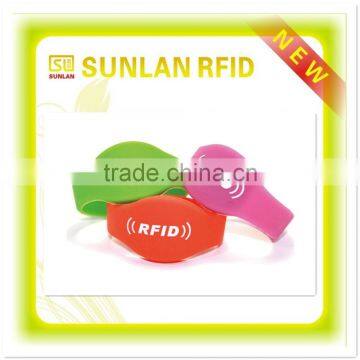 2015 Eco-Friendly RFID Wristband for Sports Gym, Sauna, Water Park