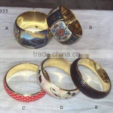 Hand made designer decorative brass bracelets,