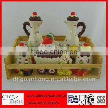 new design hot sale ceramic oil vinegar salt pepper set