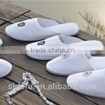 Customized OEM Closed Toe EVA Sole Hotel Velvet Slipper photo-2