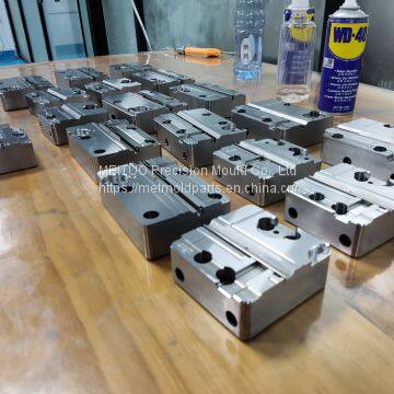 2020 Chinese factory precision TV mold parts in Dongguan China