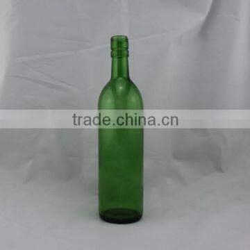 WHOLESALE GLASS BOTTLES GREEN COLOR WHOLESALE 700ML FOR BEVERAGE VODKA