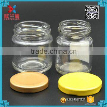 wholesale 70/100ml customize design round glass spice bottles with great price