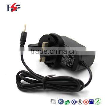 China Factory UK Plug Intelligent Battery Charger