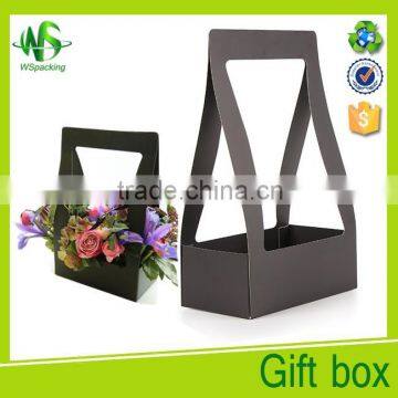 Simple flower box packaging with handle