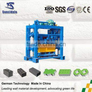 concrete block making machine with high viberating force/how to make a clay brick QT40-2