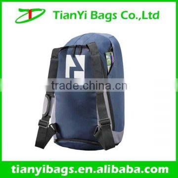 2014 new style sports travel backpack with shoe compartment