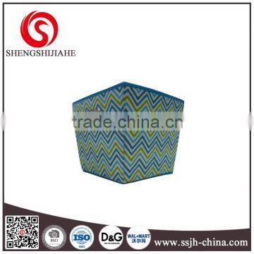 Eco-friendly non-woven storage box for clothing