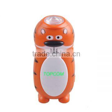 3 LED Dynamo Hand Crank Light LED Torch photo-2