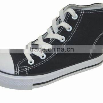 latest men canvas shoes china