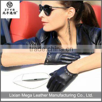 China Supplier High Quality Strong Driving Sheep Short Leather Gloves with stups